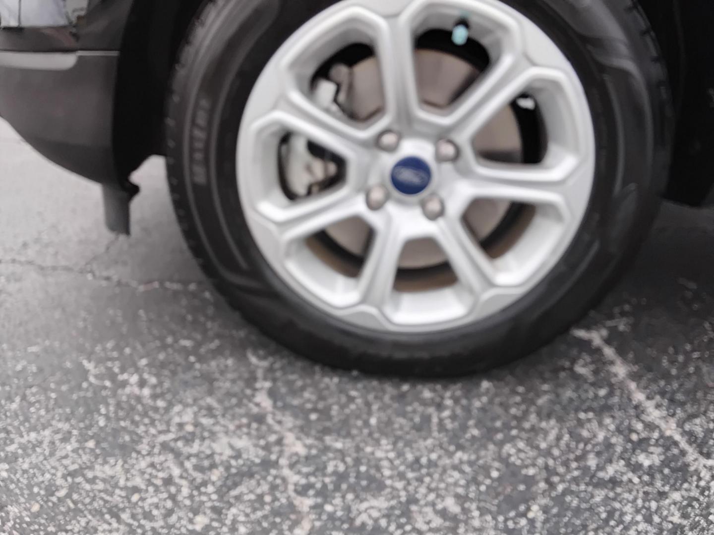 2019 BLACK /Beige Ford EcoSport S (MAJ3S2FE5KC) with an 1.0L L3 engine, 6A transmission, located at 6112 N Florida Avenue, Tampa, FL, 33604, (888) 521-5131, 27.954929, -82.459534 - $499 down plus tax & tag. - Photo#7