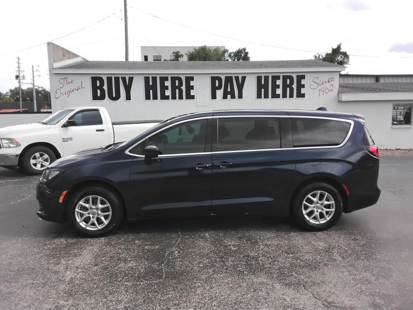 2017 BLUE /Grey Chrysler Pacifica Touring (2C4RC1DG4HR) with an 3.6L V6 DOHC 24V engine, 9A transmission, located at 6112 N Florida Avenue, Tampa, FL, 33604, (888) 521-5131, 27.954929, -82.459534 - $499 down plus tax & tag. - Photo#0