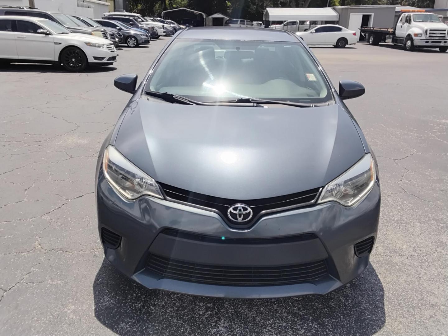 2015 Toyota Corolla L 4-Speed AT (2T1BURHE2FC) with an 1.8L L4 DOHC 16V engine, 4-Speed Automatic transmission, located at 6112 N Florida Avenue, Tampa, FL, 33604, (888) 521-5131, 27.954929, -82.459534 - $499 DOWN PLUS TAX & TAG.- Photo#2