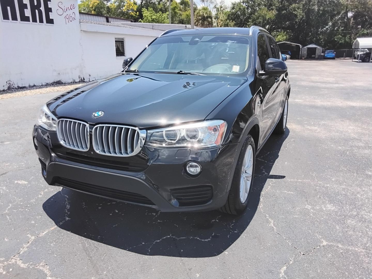 2017 BLACK /Beige BMW X3 sDrive28i (5UXWZ7C54H0) with an 2.0L L4 DOHC 16V engine, 8A transmission, located at 6112 N Florida Avenue, Tampa, FL, 33604, (888) 521-5131, 27.954929, -82.459534 - $499 down plus tax & tag.- Photo#2