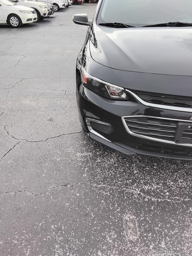 2016 BLACK /BLACK Chevrolet Malibu 2LZ (1G1ZH5SX4GF) with an 2.0L L4 DOHC 16V engine, 6A transmission, located at 6112 N Florida Avenue, Tampa, FL, 33604, (888) 521-5131, 27.954929, -82.459534 - $499 DOWN PLUS TAX & TAG.- Photo#9