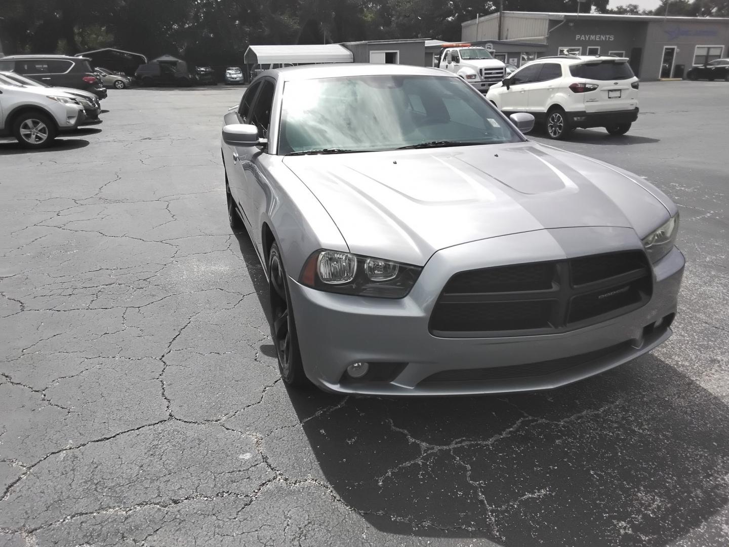2014 SILVER /Black Dodge Charger SXT (2C3CDXHG0EH) with an 3.6L V6 DOHC 24V engine, 8-Speed Automatic transmission, located at 6112 N Florida Avenue, Tampa, FL, 33604, (888) 521-5131, 27.954929, -82.459534 - $499 DOWN PLUS TAX & TAX.- Photo#3