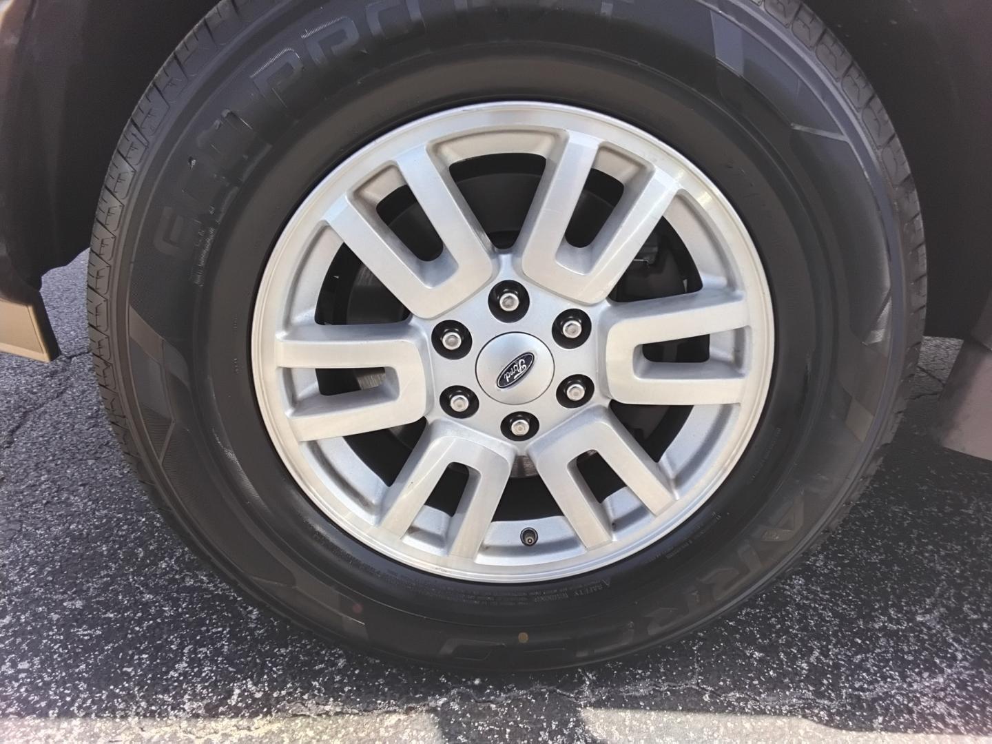 2014 BLACK /Beige Ford Expedition King Ranch 2WD (1FMJU1H52EE) with an 5.4L V8 SOHC 16V FFV engine, 6A transmission, located at 6112 N Florida Avenue, Tampa, FL, 33604, (888) 521-5131, 27.954929, -82.459534 - $499 DOWN PLUS TAX & TAG.- Photo#10