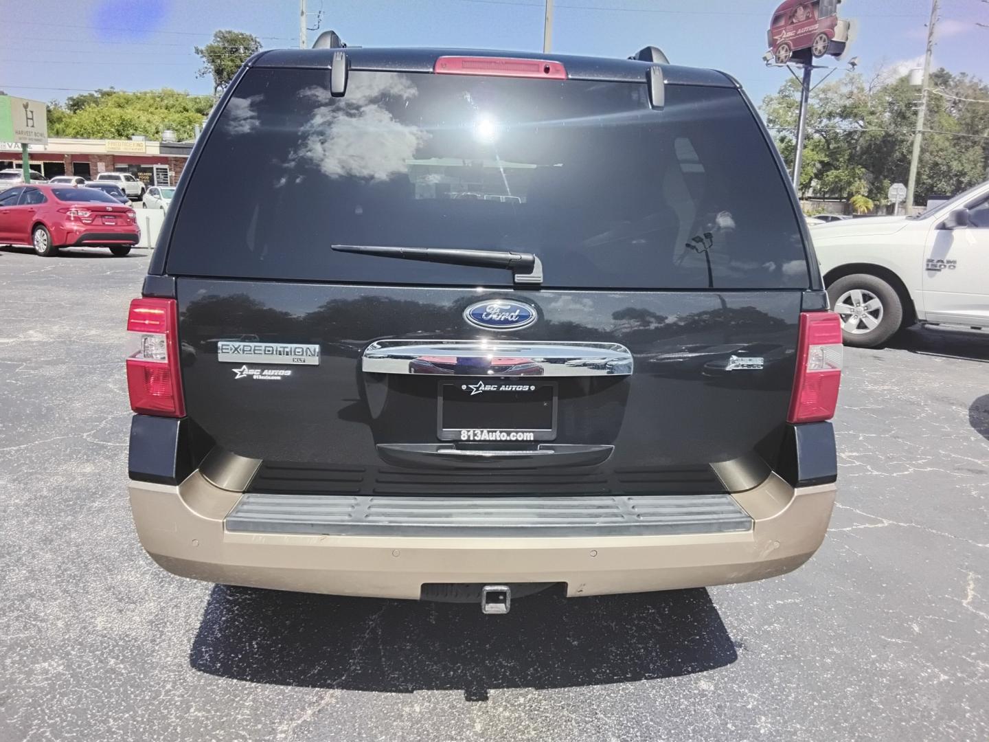 2014 BLACK /Beige Ford Expedition King Ranch 2WD (1FMJU1H52EE) with an 5.4L V8 SOHC 16V FFV engine, 6A transmission, located at 6112 N Florida Avenue, Tampa, FL, 33604, (888) 521-5131, 27.954929, -82.459534 - $499 DOWN PLUS TAX & TAG.- Photo#5