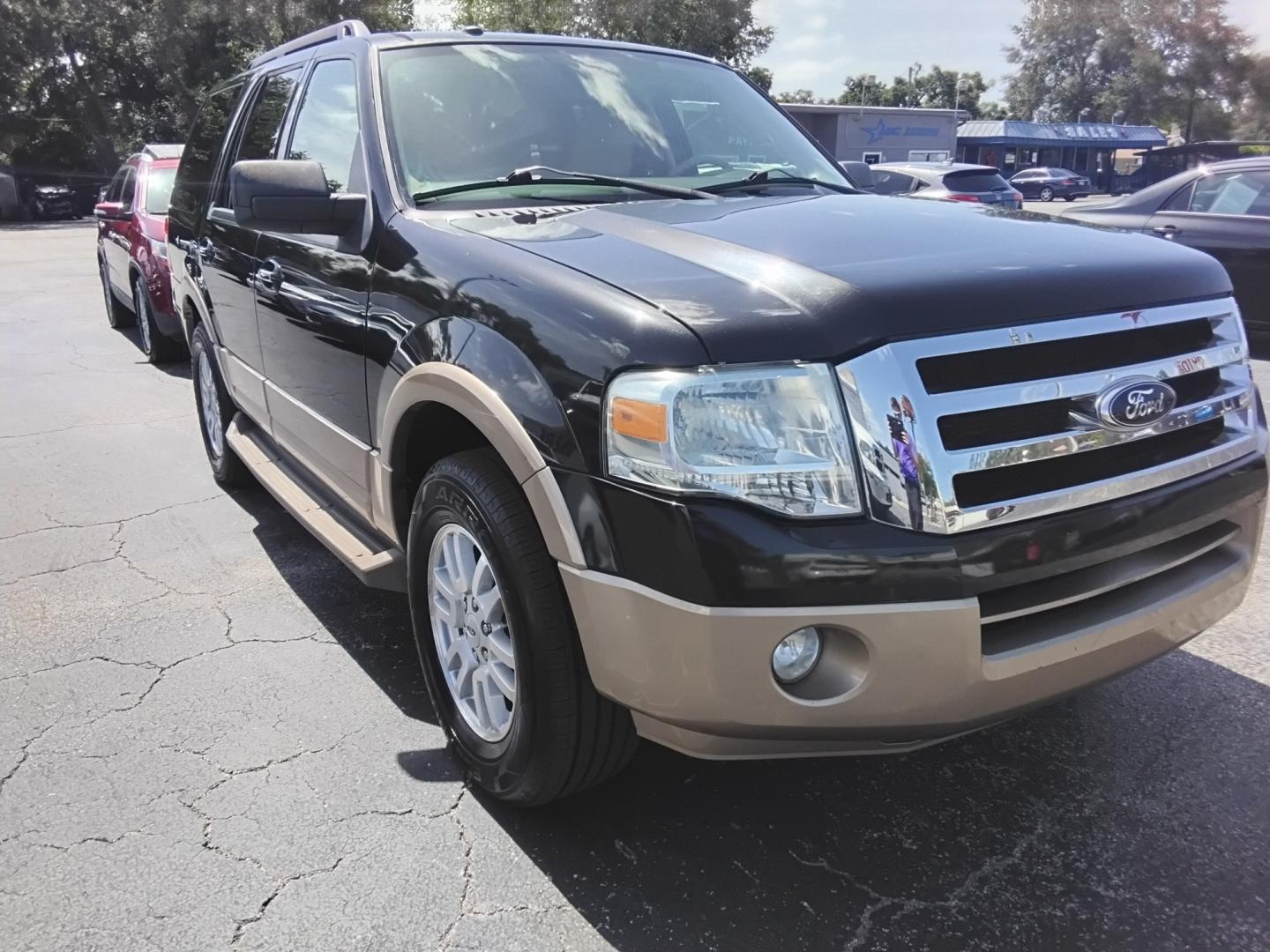 2014 BLACK /Beige Ford Expedition King Ranch 2WD (1FMJU1H52EE) with an 5.4L V8 SOHC 16V FFV engine, 6A transmission, located at 6112 N Florida Avenue, Tampa, FL, 33604, (888) 521-5131, 27.954929, -82.459534 - $499 DOWN PLUS TAX & TAG.- Photo#3