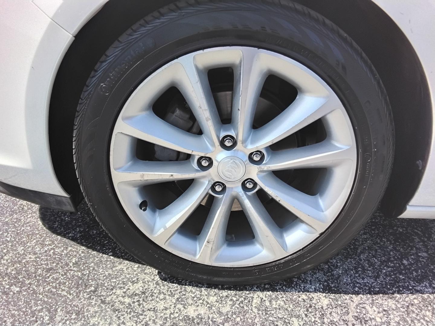 2016 White /Grey Buick Verano Convenience (1G4PR5SK6G4) with an 2.4L L4 DOHC 16V FFV engine, 6A transmission, located at 6112 N Florida Avenue, Tampa, FL, 33604, (888) 521-5131, 27.954929, -82.459534 - $499 DOWN PLUS TAX & TAG.- Photo#7