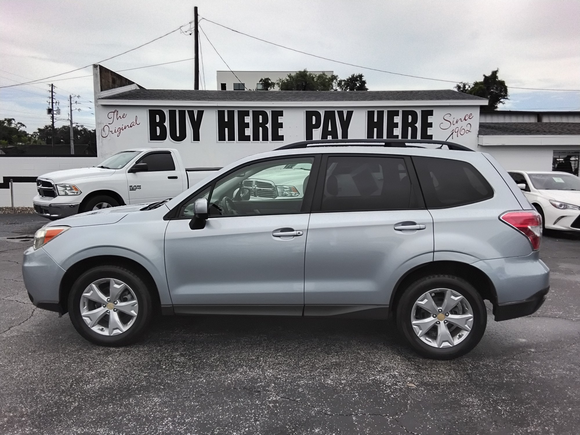 photo of 2015 Subaru Forester 2.5i Premium