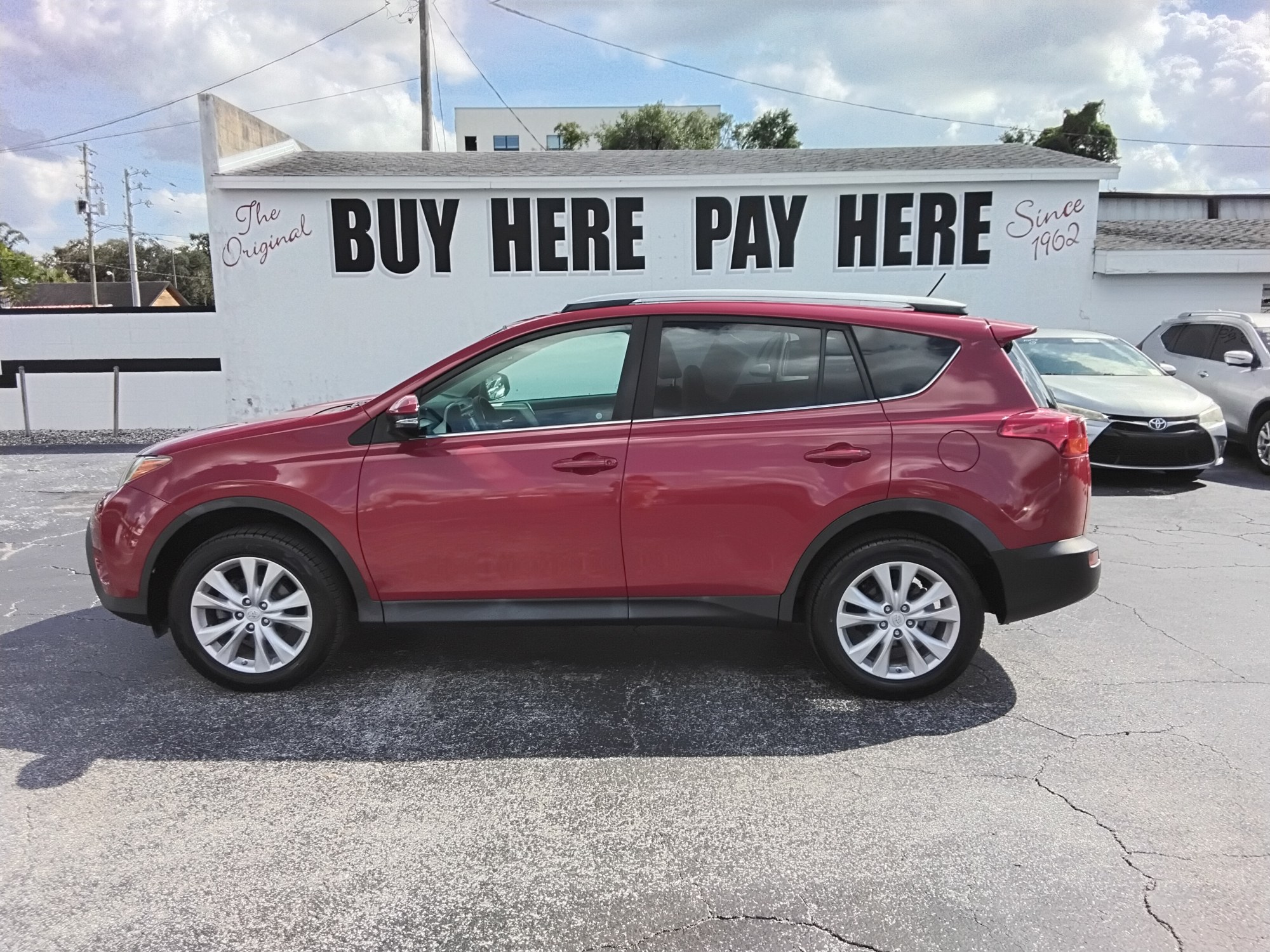 photo of 2015 Toyota RAV4 Limited FWD