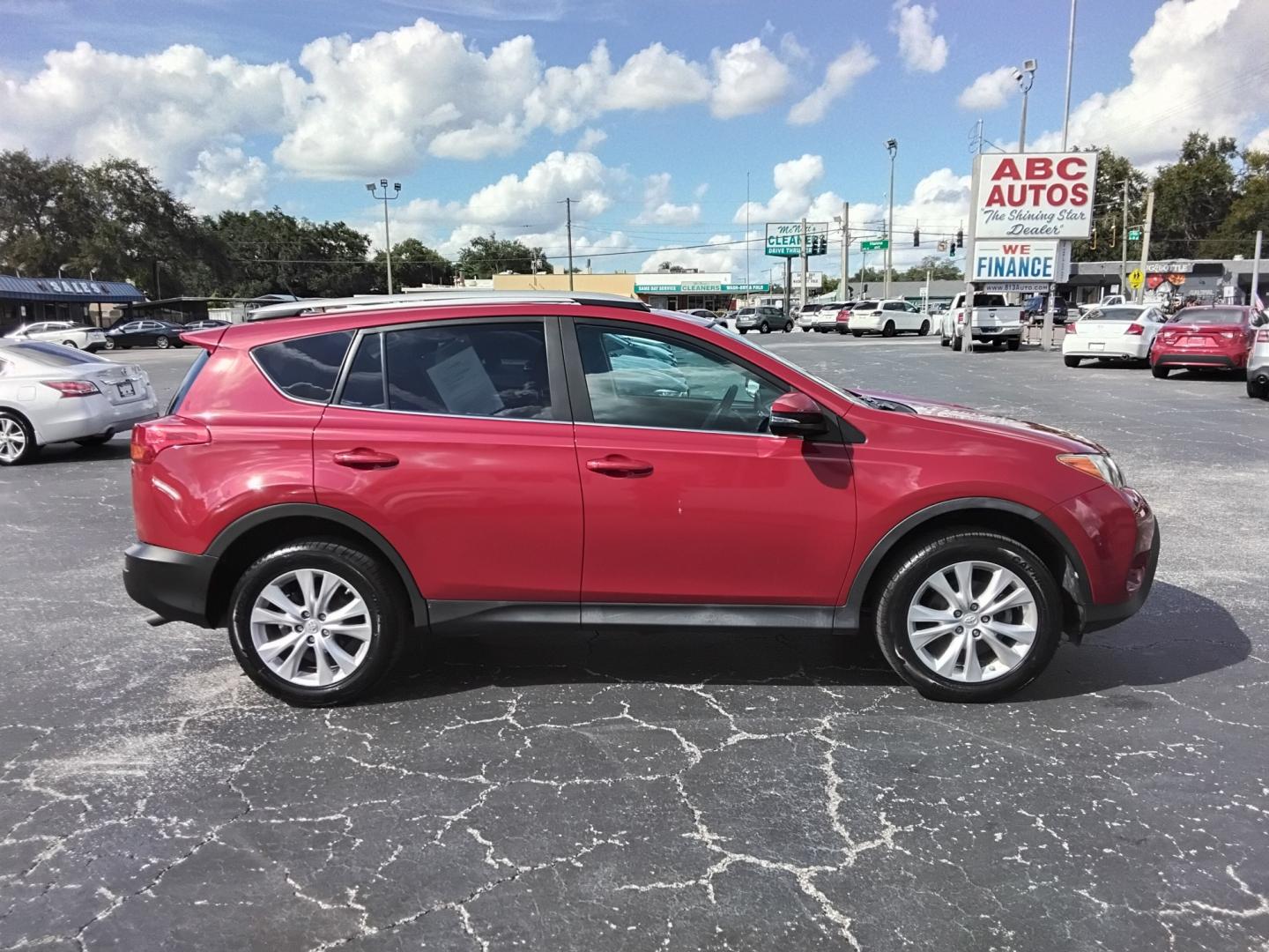 2015 RED /BLACK Toyota RAV4 Limited FWD (2T3YFREV1FW) with an 2.5L L4 DOHC 16V engine, 6-Speed Automatic transmission, located at 6112 N Florida Avenue, Tampa, FL, 33604, (888) 521-5131, 27.954929, -82.459534 - $499 down plus tax & tag.- Photo#5