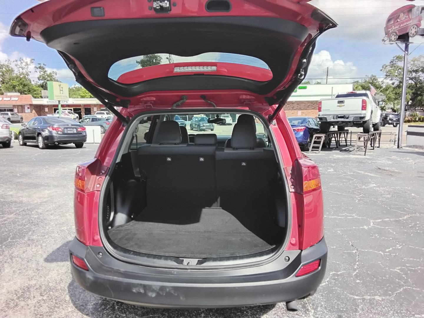 2015 RED /BLACK Toyota RAV4 Limited FWD (2T3YFREV1FW) with an 2.5L L4 DOHC 16V engine, 6-Speed Automatic transmission, located at 6112 N Florida Avenue, Tampa, FL, 33604, (888) 521-5131, 27.954929, -82.459534 - $499 down plus tax & tag.- Photo#8
