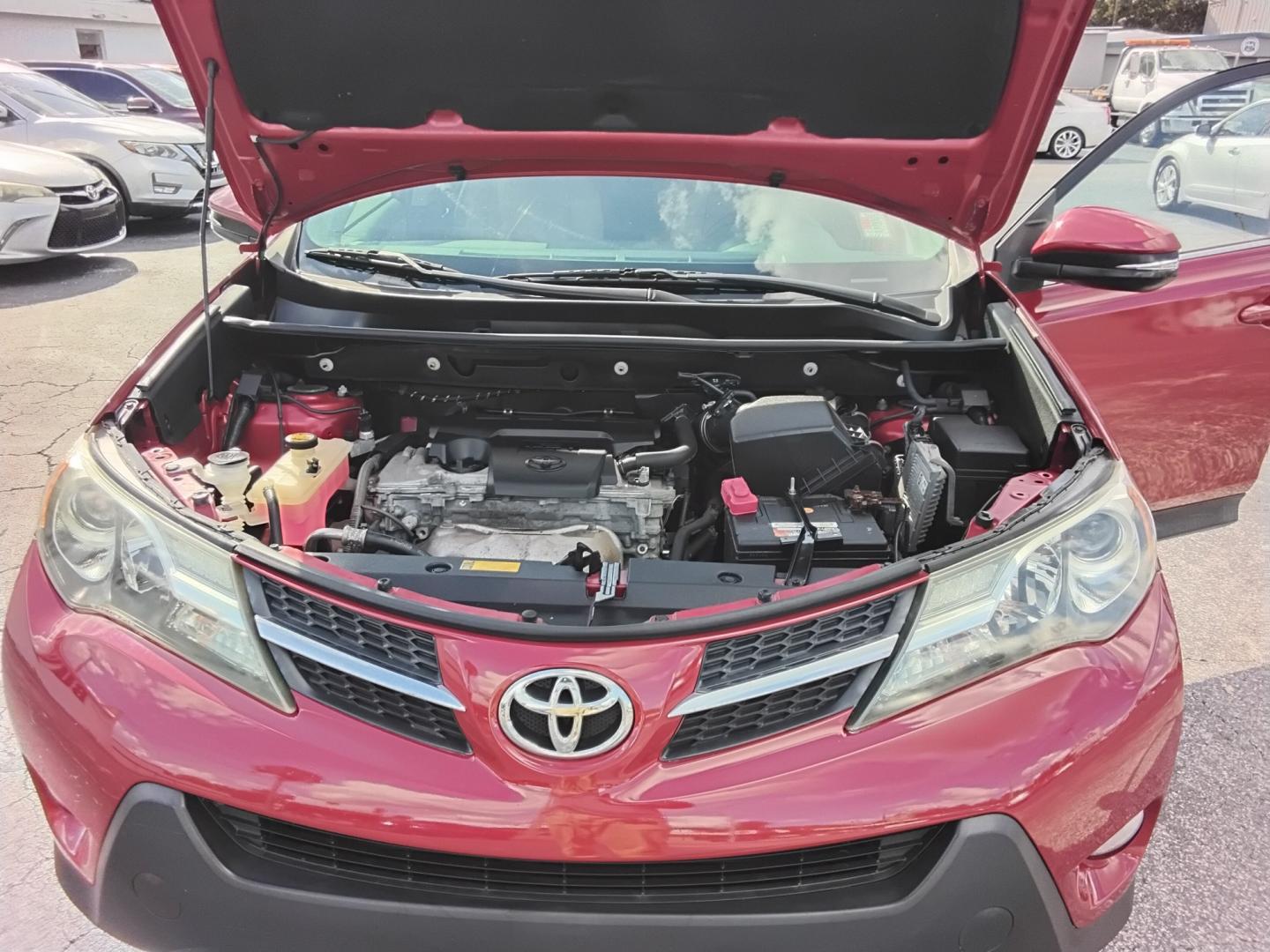 2015 RED /BLACK Toyota RAV4 Limited FWD (2T3YFREV1FW) with an 2.5L L4 DOHC 16V engine, 6-Speed Automatic transmission, located at 6112 N Florida Avenue, Tampa, FL, 33604, (888) 521-5131, 27.954929, -82.459534 - $499 down plus tax & tag.- Photo#12