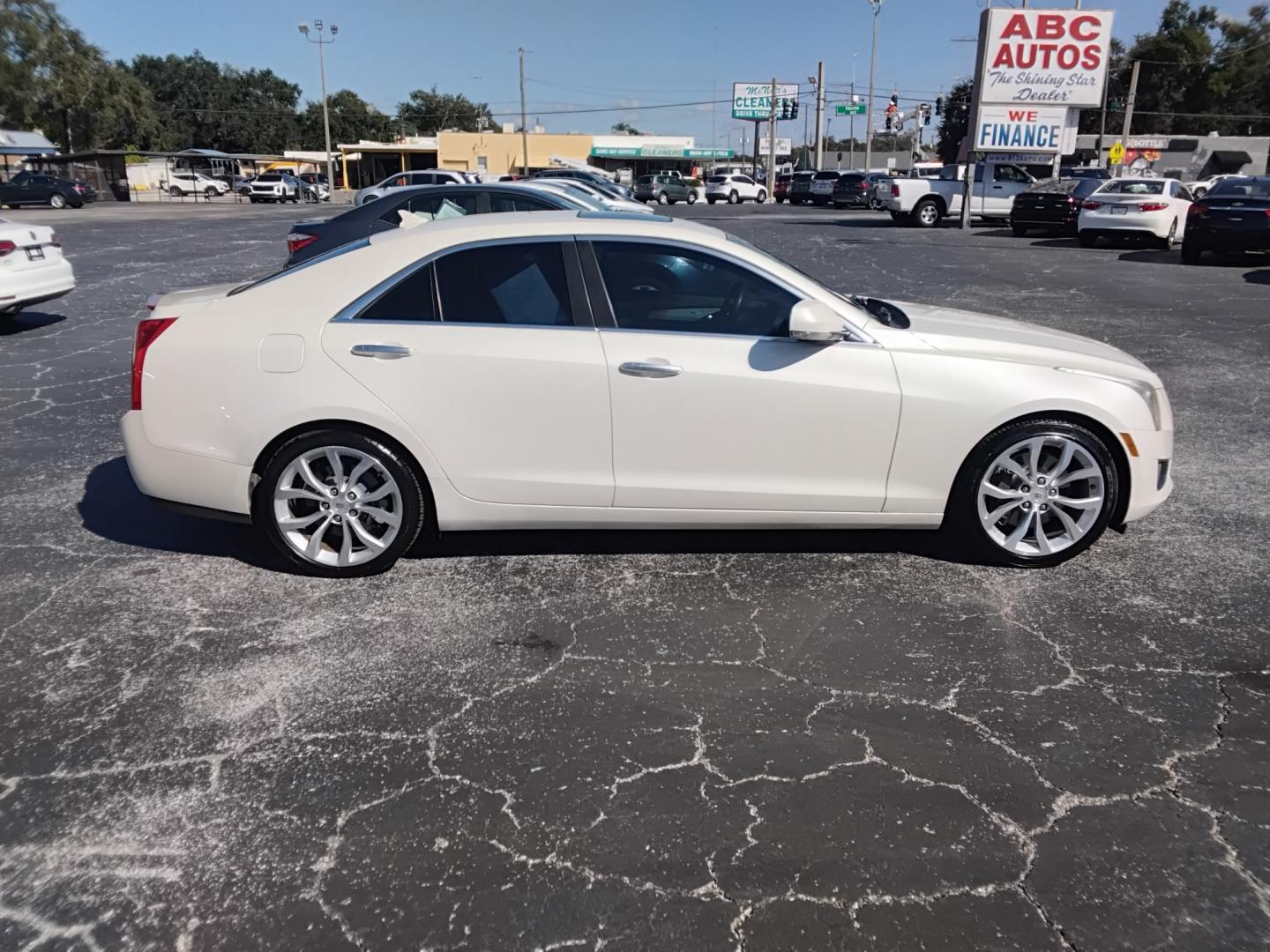 2013 White /GREY Cadillac ATS 2.5L Luxury RWD (1G6AB5SA3D0) with an 2.5L L4 DOHC 16V engine, 6A transmission, located at 6112 N Florida Avenue, Tampa, FL, 33604, (888) 521-5131, 27.954929, -82.459534 - $499 down plus tax & tag.- Photo#4