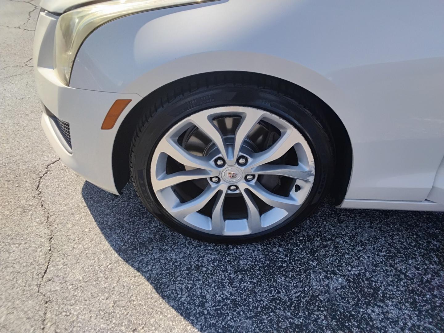 2013 White /GREY Cadillac ATS 2.5L Luxury RWD (1G6AB5SA3D0) with an 2.5L L4 DOHC 16V engine, 6A transmission, located at 6112 N Florida Avenue, Tampa, FL, 33604, (888) 521-5131, 27.954929, -82.459534 - $499 down plus tax & tag.- Photo#11