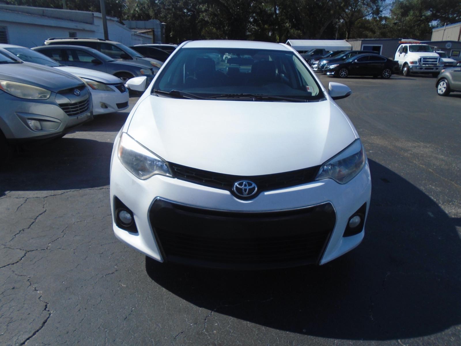 2015 Toyota Corolla L 4-Speed AT (2T1BURHE3FC) with an 1.8L L4 DOHC 16V engine, 4-Speed Automatic transmission, located at 6112 N Florida Avenue, Tampa, FL, 33604, (888) 521-5131, 27.954929, -82.459534 - Photo #1