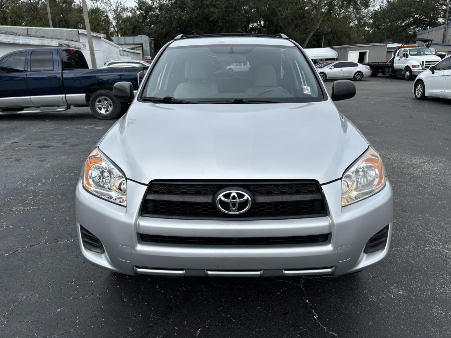 2011 Silver /Grey Toyota RAV4 Base I4 2WD (2T3ZF4DV8BW) with an 2.4L L4 DOHC 16V engine, 4-Speed Automatic transmission, located at 6112 N Florida Avenue, Tampa, FL, 33604, (888) 521-5131, 27.954929, -82.459534 - Photo#1