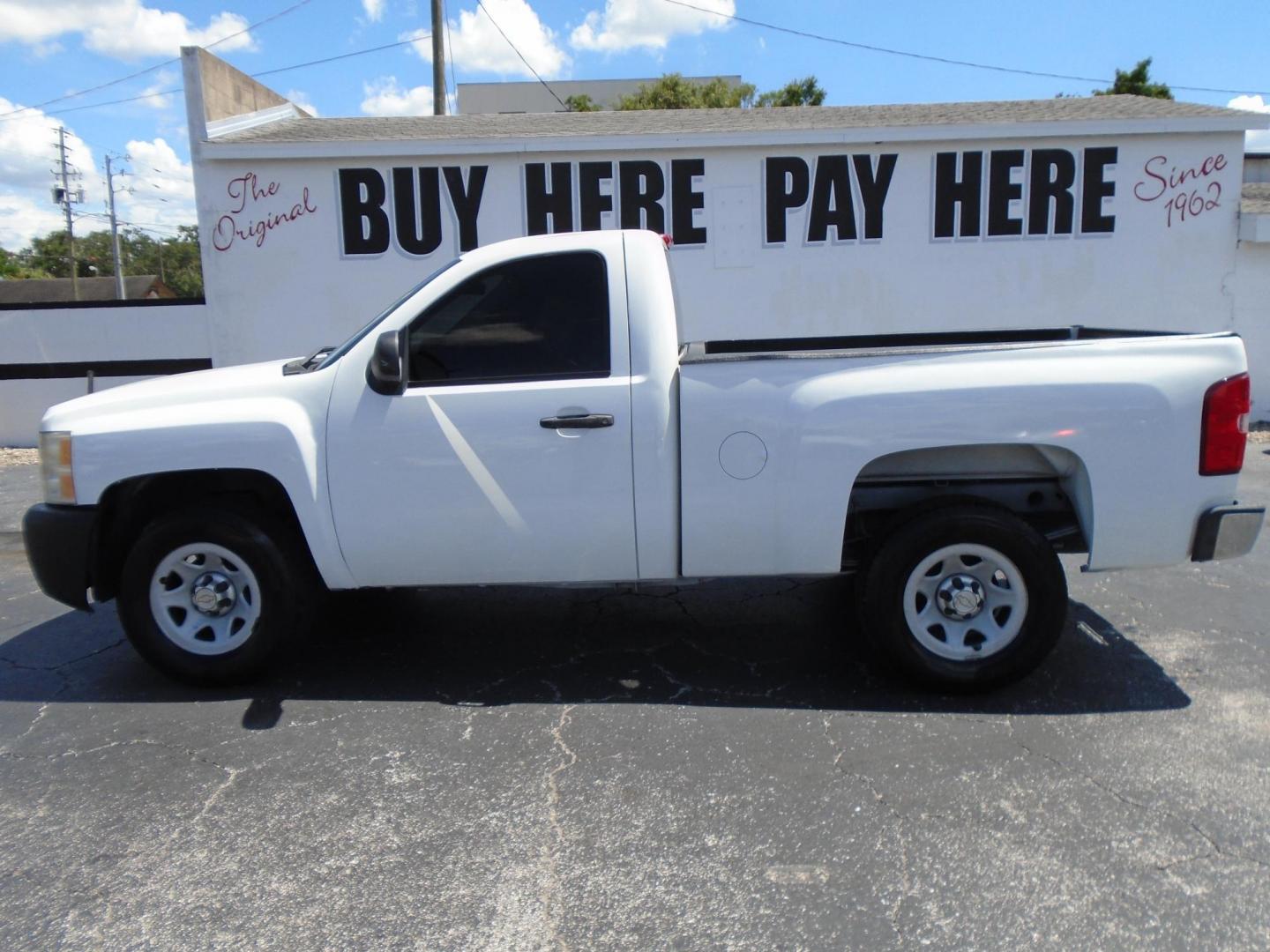 2010 White /Grey Chevrolet Silverado 1500 Regular Cab Work Truck 2WD (1GCPCPEX1AZ) with an V8, Flex Fuel, 4.8 Liter engine, Automatic, 4-Spd w/Overdrive transmission, located at 6112 N Florida Avenue, Tampa, FL, 33604, (888) 521-5131, 27.954929, -82.459534 - 499 DOWN PLUS TAX & TAG. - Photo#0