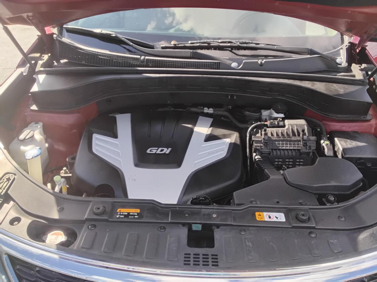 2014 Red /Tan Kia Sorento LX V6 FWD (5XYKT4A74EG) with an 4-Cyl, GDI, 2.4 Liter engine, Automatic, 6-Spd w/Overdrive and Sportmatic transmission, located at 6112 N Florida Avenue, Tampa, FL, 33604, (888) 521-5131, 27.954929, -82.459534 - 499$ down plus tax & tag. - Photo#16