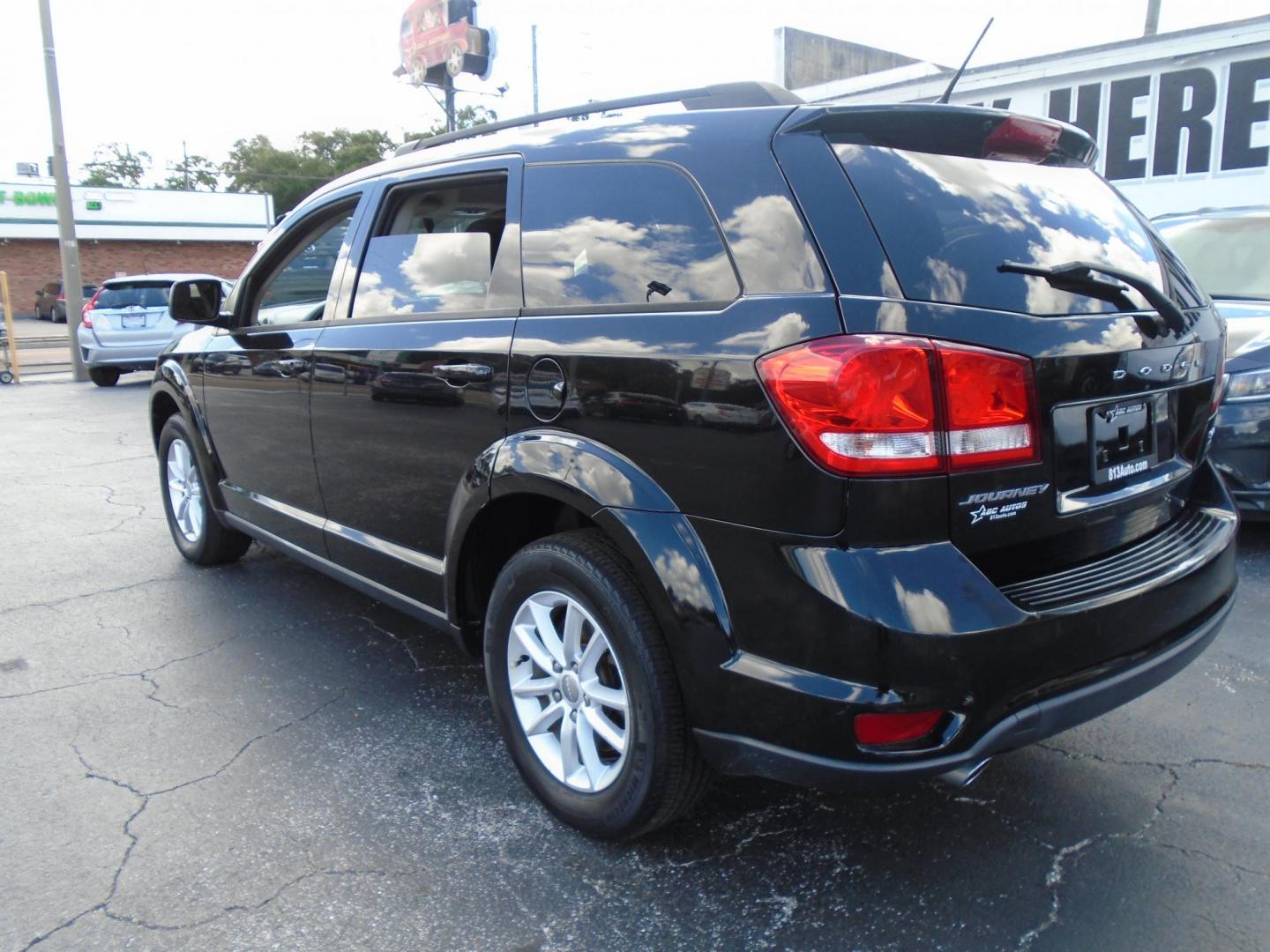 2017 BLACK /Grey DODGE JOURNEY SXT (3C4PDCBG2HT) with an V6 3.6L FFV DOHC engine, located at 6112 N Florida Avenue, Tampa, FL, 33604, (888) 521-5131, 27.954929, -82.459534 - Photo#2