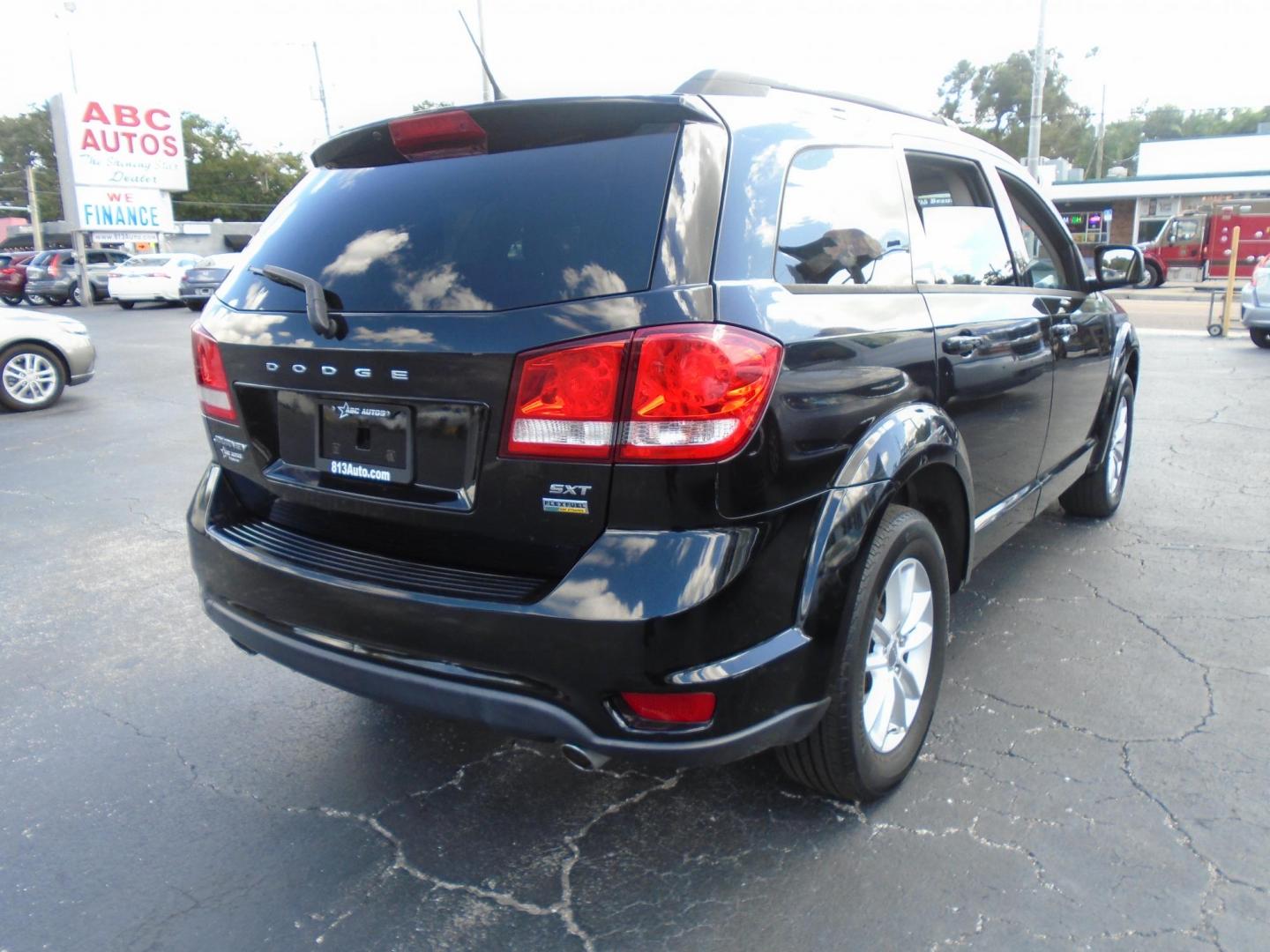 2017 BLACK /Grey DODGE JOURNEY SXT (3C4PDCBG2HT) with an V6 3.6L FFV DOHC engine, located at 6112 N Florida Avenue, Tampa, FL, 33604, (888) 521-5131, 27.954929, -82.459534 - Photo#3