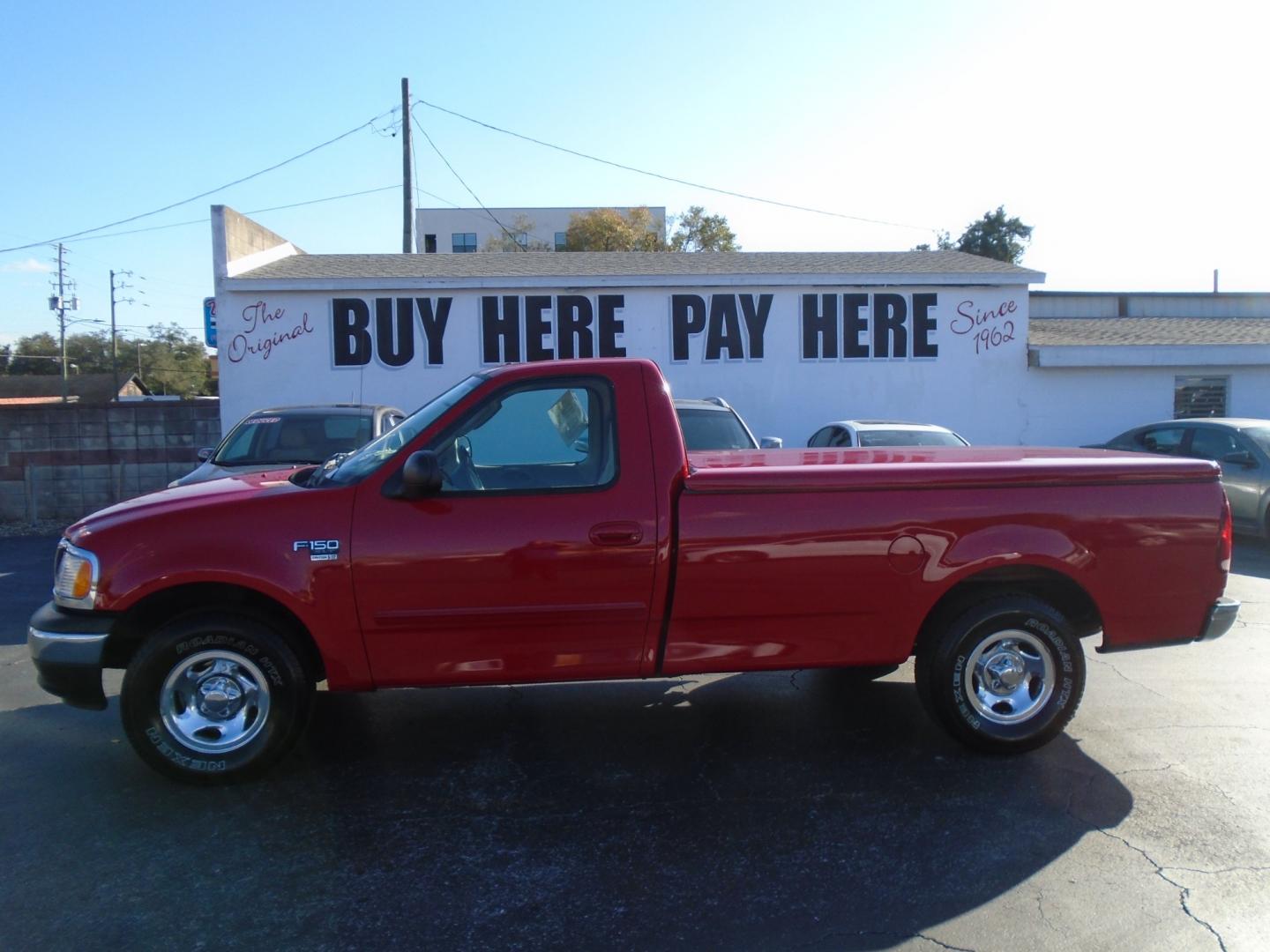 2003 RED /Tan Ford F-150 XL 2WD (1FTRF17W33N) with an 4.6L V8 SOHC 16V engine, located at 6112 N Florida Avenue, Tampa, FL, 33604, (888) 521-5131, 27.954929, -82.459534 - Photo#0