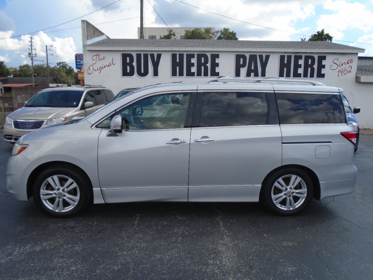photo of 2013 Nissan Quest 3.5 S