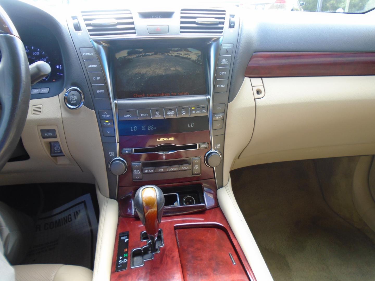 2008 Lexus LS 460 Luxury Sedan (JTHBL46F085) with an 4.6L V8 DOHC 32V engine, 8-Speed Automatic Overdrive transmission, located at 6112 N Florida Avenue, Tampa, FL, 33604, (888) 521-5131, 27.954929, -82.459534 - Photo#20