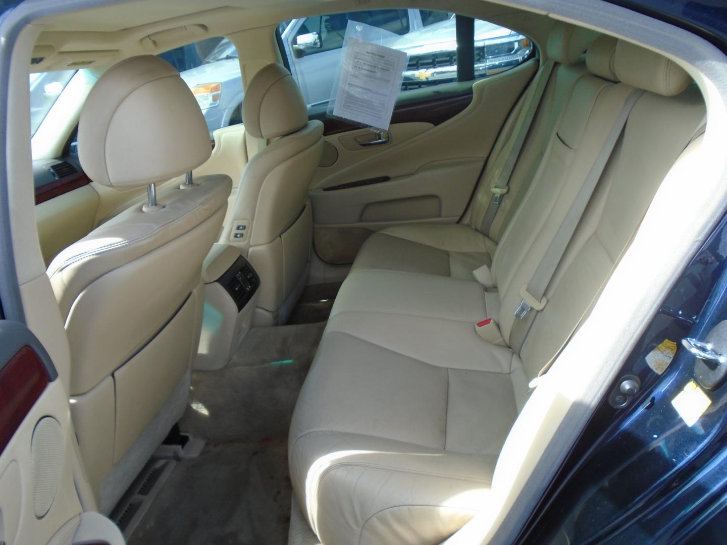 2008 Lexus LS 460 Luxury Sedan (JTHBL46F085) with an 4.6L V8 DOHC 32V engine, 8-Speed Automatic Overdrive transmission, located at 6112 N Florida Avenue, Tampa, FL, 33604, (888) 521-5131, 27.954929, -82.459534 - Photo#14