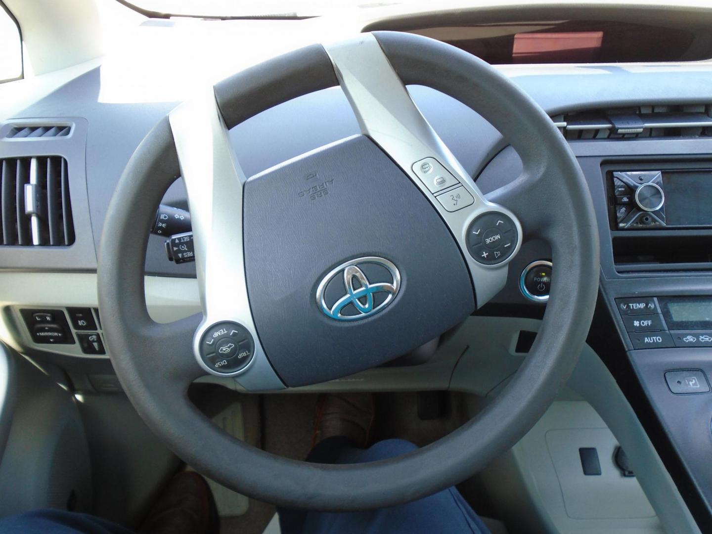 2011 Toyota Prius Prius I (JTDKN3DU7B5) with an 1.8L L4 DOHC 16V engine, Continuously Variable Transmission transmission, located at 6112 N Florida Avenue, Tampa, FL, 33604, (888) 521-5131, 27.954929, -82.459534 - Photo#13