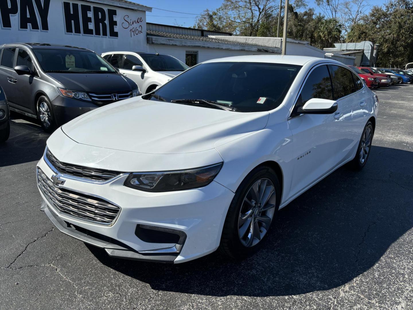 2018 Chevrolet Malibu LT (1G1ZD5ST9JF) with an 1.5L L4 DOHC 16V engine, 6A transmission, located at 6112 N Florida Avenue, Tampa, FL, 33604, (888) 521-5131, 27.954929, -82.459534 - Photo#0