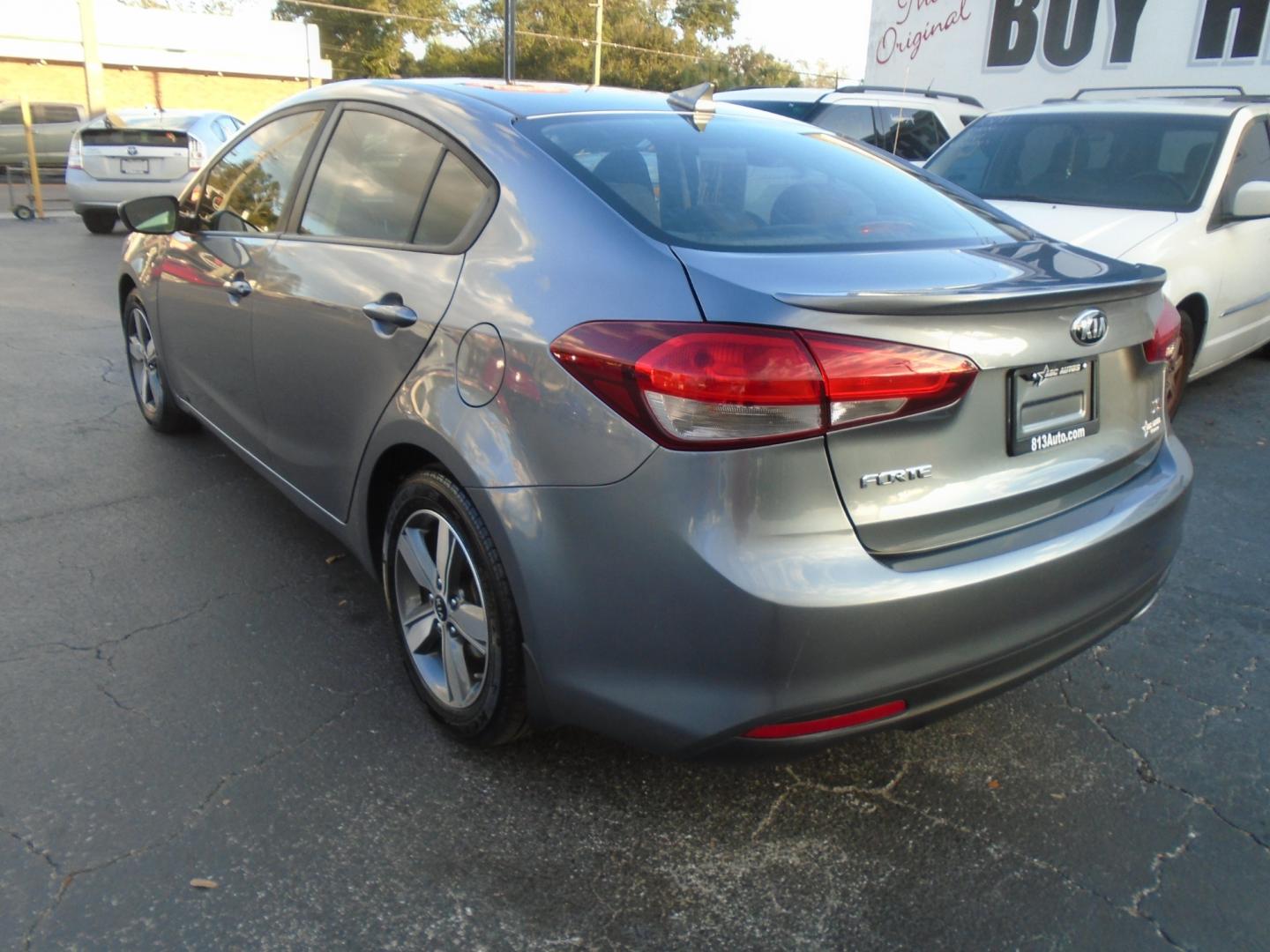 2018 Kia Forte LX 6M (3KPFL4A77JE) with an 2.0L L4 DOHC 16V engine, 6M transmission, located at 6112 N Florida Avenue, Tampa, FL, 33604, (888) 521-5131, 27.954929, -82.459534 - Photo#4