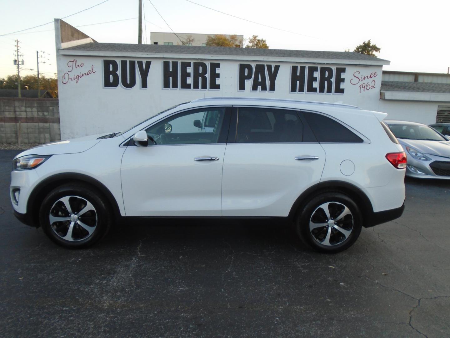 2016 Kia Sorento EX V6 2WD (5XYPH4A56GG) with an 3.3L V6 DOHC 24V engine, 6-Speed Automatic transmission, located at 6112 N Florida Avenue, Tampa, FL, 33604, (888) 521-5131, 27.954929, -82.459534 - Photo#0