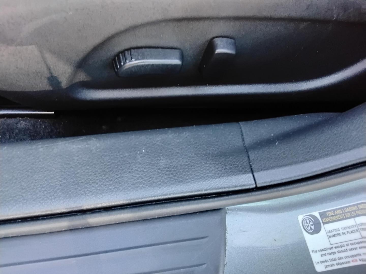 2015 GRAY /Grey Nissan Altima 2.5 S (1N4AL3AP8FC) with an 2.5L L4 DOHC 16V engine, Continuously Variable Transmission transmission, located at 6112 N Florida Avenue, Tampa, FL, 33604, (888) 521-5131, 27.954929, -82.459534 - 499$ DOWN PLUS TAX & TAG. - Photo#17