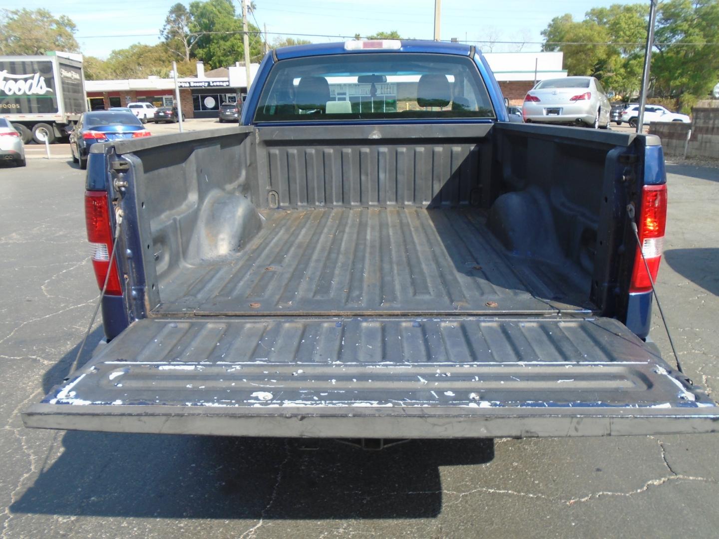 2007 BLUE Ford F-150 STX 2WD (1FTRF12257K) with an 4.2L V6 OHV 12V engine, located at 6112 N Florida Avenue, Tampa, FL, 33604, (888) 521-5131, 27.954929, -82.459534 - Photo#6