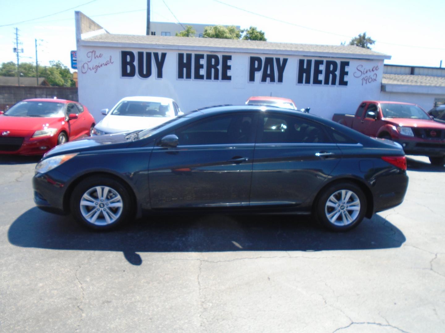 2011 Hyundai Sonata GLS Auto (5NPEB4AC4BH) with an 2.4L L4 DOHC 16V engine, 5-Speed Automatic transmission, located at 6112 N Florida Avenue, Tampa, FL, 33604, (888) 521-5131, 27.954929, -82.459534 - Photo#0