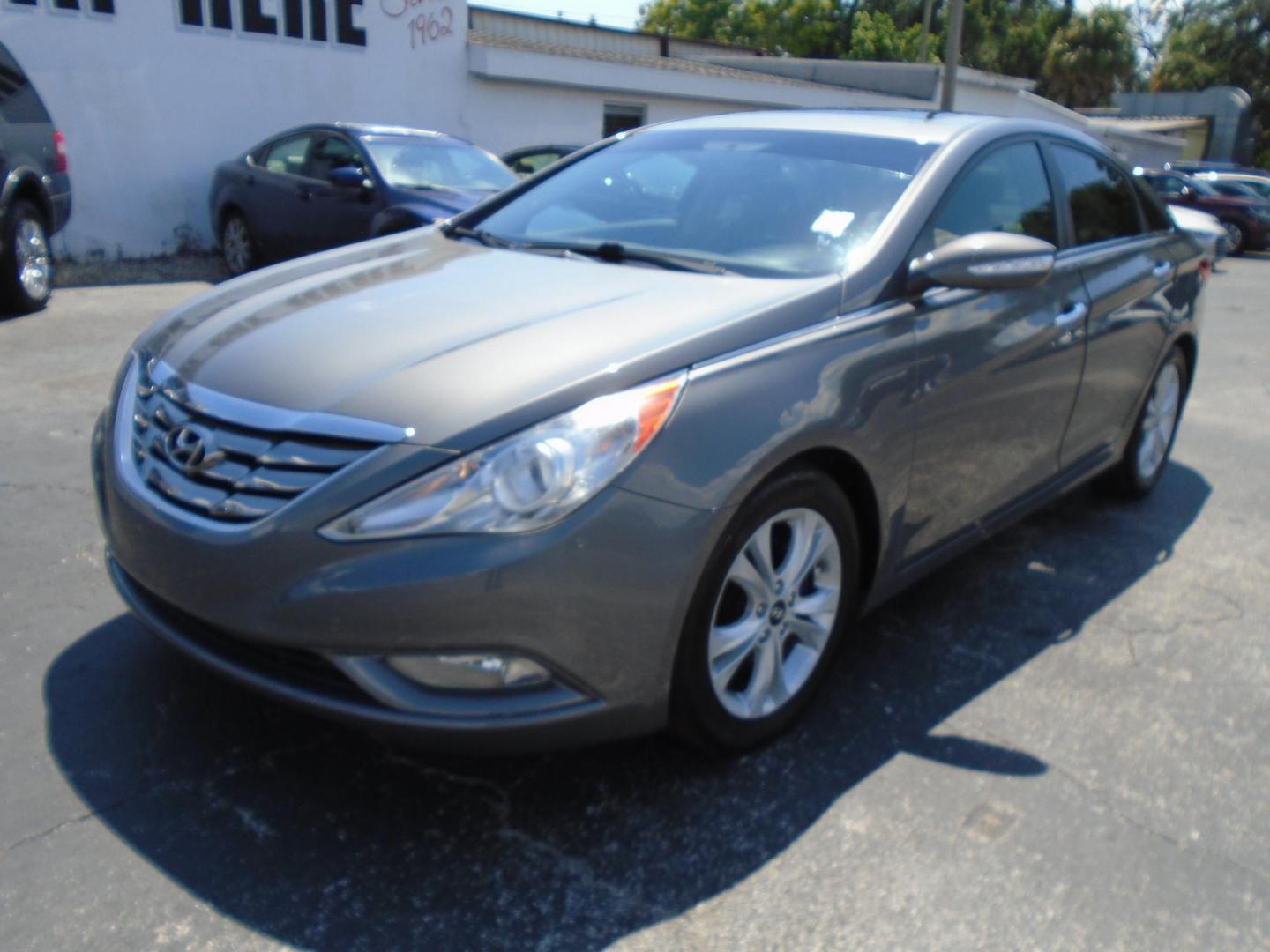 2011 GRAY /BLACK Hyundai Sonata Limited Auto (5NPEC4ACXBH) with an 2.4L L4 DOHC 16V engine, 5-Speed Automatic transmission, located at 6112 N Florida Avenue, Tampa, FL, 33604, (888) 521-5131, 27.954929, -82.459534 - 499$ down plus tax & tag. - Photo#1