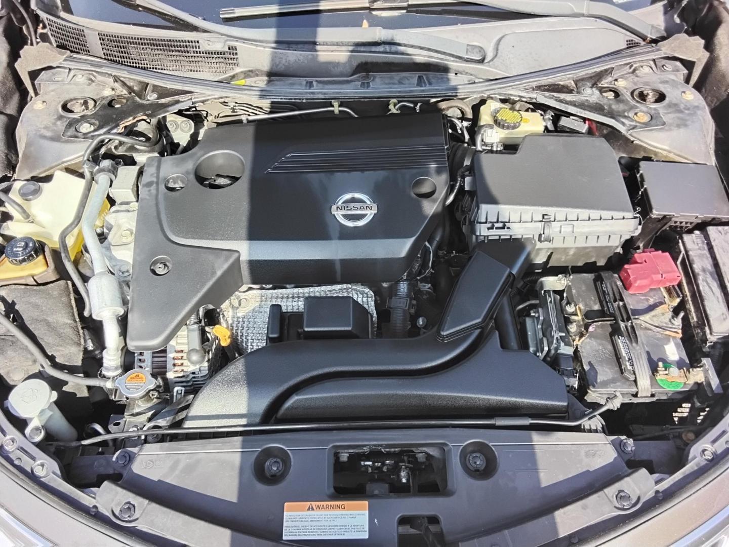 2013 BRONZE /BLACK Nissan Altima 2.5 S (1N4AL3AP7DC) with an 2.5L L4 DOHC 16V engine, located at 6112 N Florida Avenue, Tampa, FL, 33604, (888) 521-5131, 27.954929, -82.459534 - $499 DOWN PLUS TAX & TAG. - Photo#12