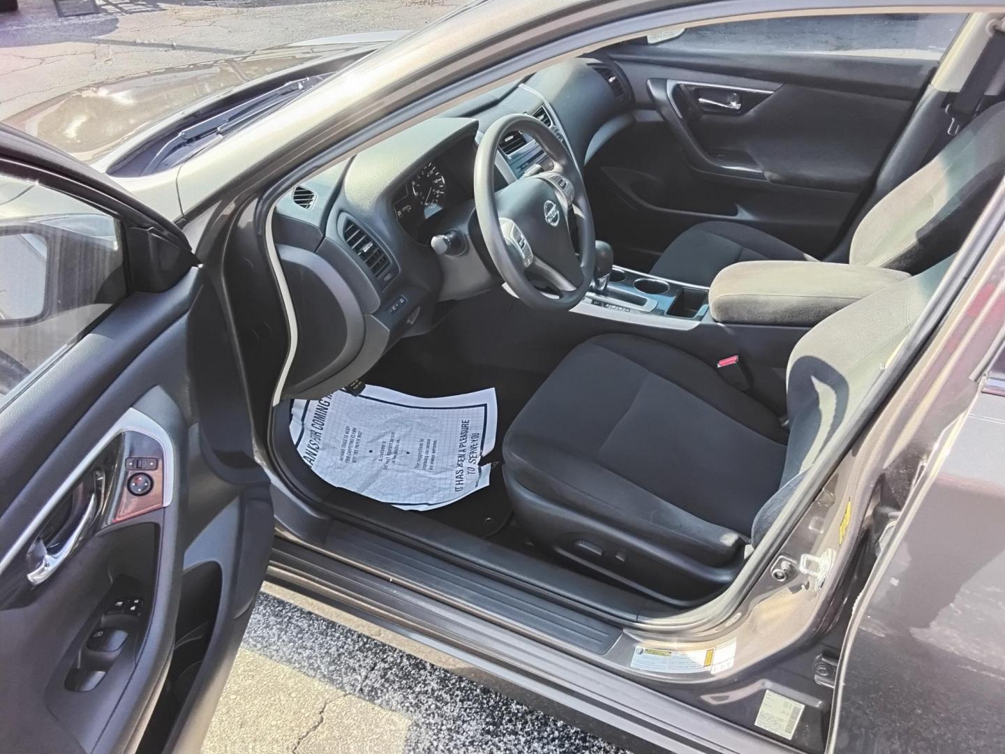 2013 BRONZE /BLACK Nissan Altima 2.5 S (1N4AL3AP7DC) with an 2.5L L4 DOHC 16V engine, located at 6112 N Florida Avenue, Tampa, FL, 33604, (888) 521-5131, 27.954929, -82.459534 - $499 DOWN PLUS TAX & TAG. - Photo#8