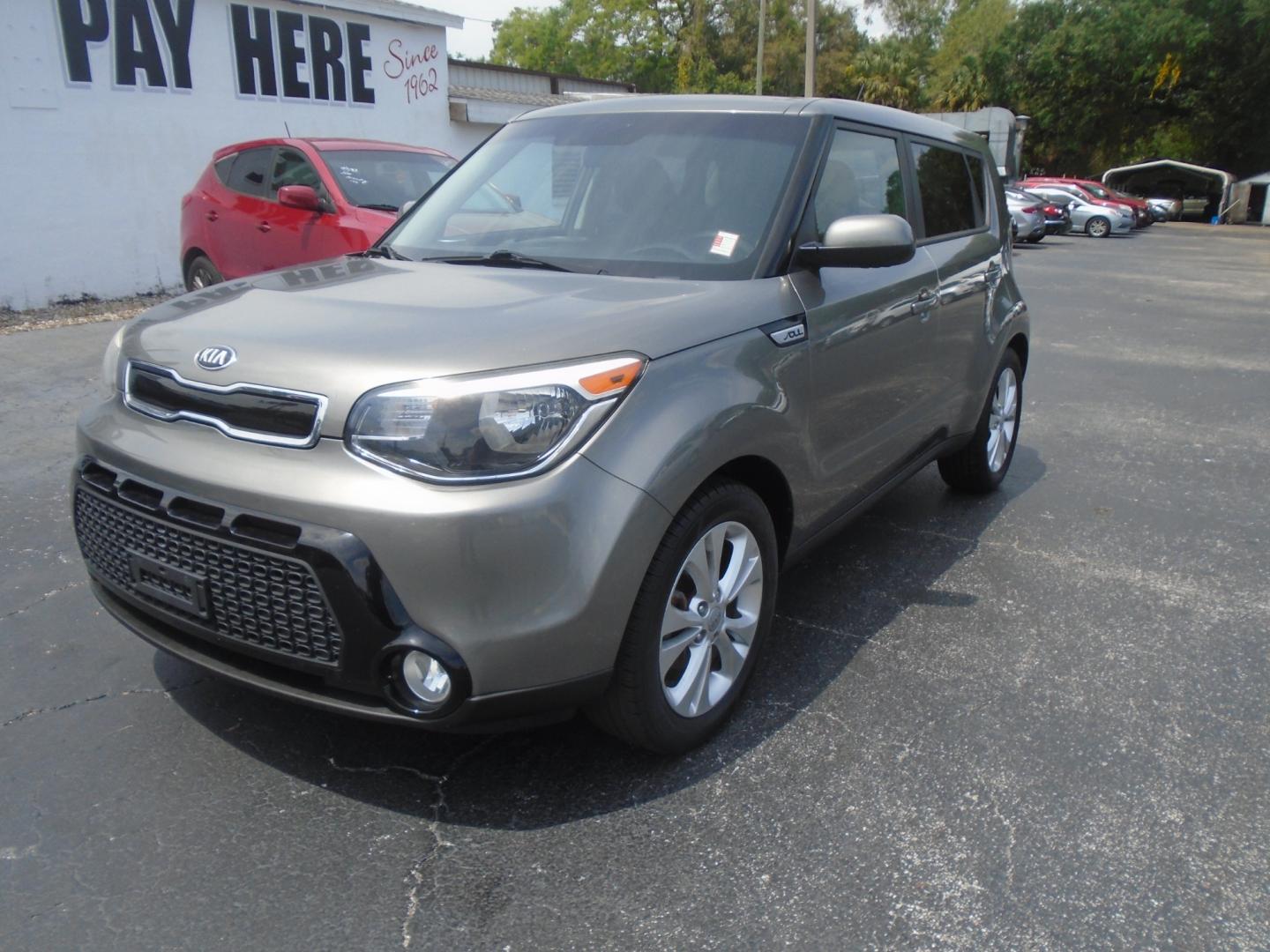 2016 Kia Soul + (KNDJP3A53G7) with an 2.0L L4 DOHC 16V engine, 6A transmission, located at 6112 N Florida Avenue, Tampa, FL, 33604, (888) 521-5131, 27.954929, -82.459534 - Photo#3