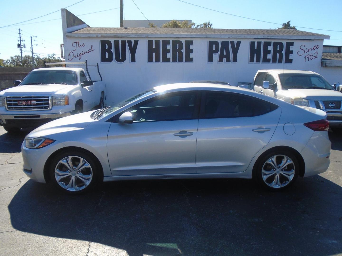 2018 Hyundai Elantra Limited (5NPD84LFXJH) with an 1.8L L4 DOHC 16V engine, 6A transmission, located at 6112 N Florida Avenue, Tampa, FL, 33604, (888) 521-5131, 27.954929, -82.459534 - Photo#0