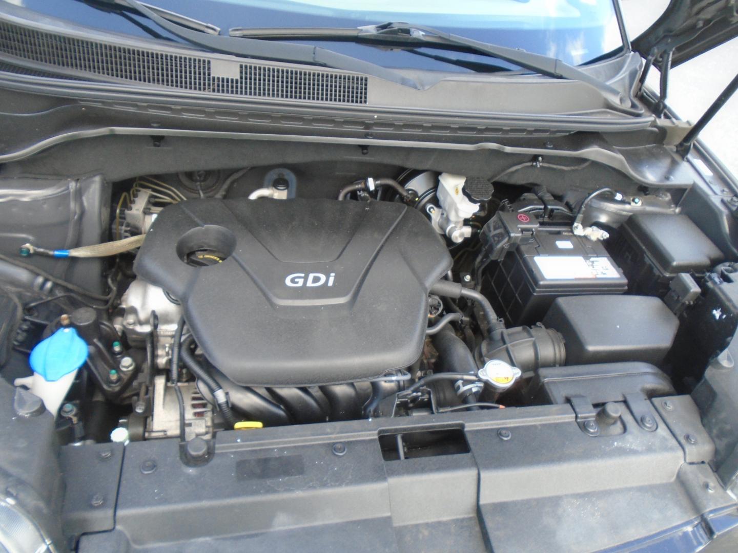 2014 Kia Soul Base (KNDJN2A23E7) with an 1.6L L4 DOHC 16V engine, located at 6112 N Florida Avenue, Tampa, FL, 33604, (888) 521-5131, 27.954929, -82.459534 - Photo#10