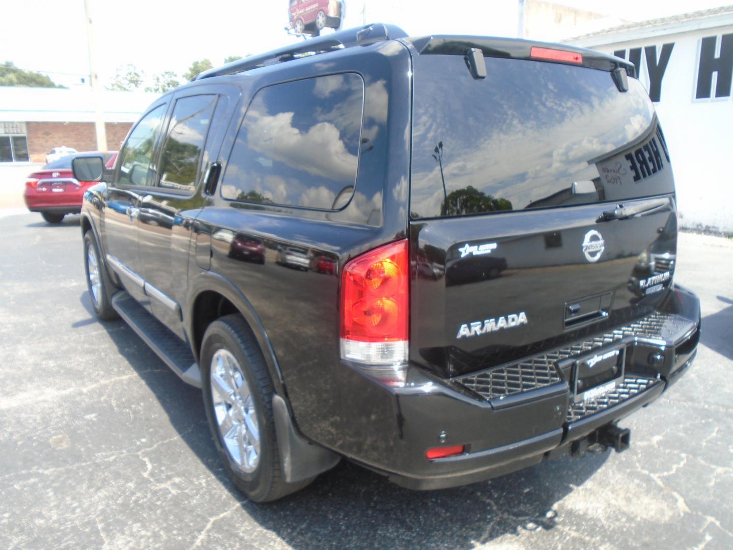 2013 Nissan Armada SL 4WD (5N1BA0NC3DN) with an 5.6L V8 DOHC 32V FFV engine, 5-Speed Automatic transmission, located at 6112 N Florida Avenue, Tampa, FL, 33604, (888) 521-5131, 27.954929, -82.459534 - Photo#4