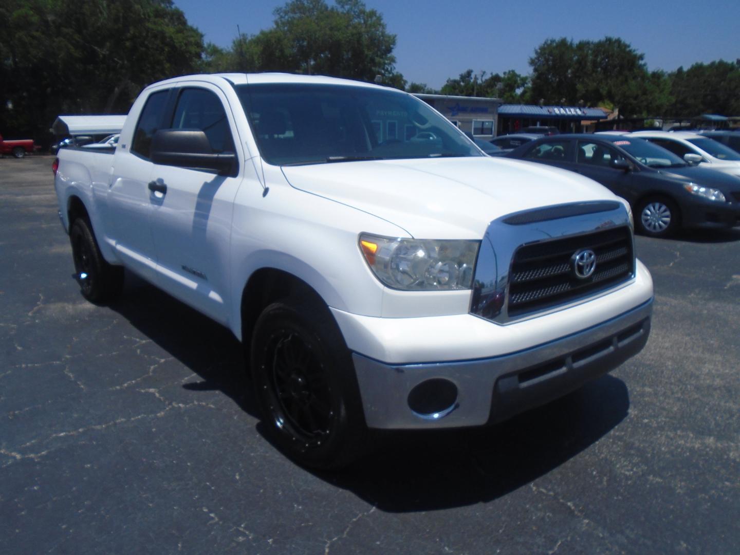 2008 Toyota Tundra Base Double Cab 4.0L 2WD (5TFRU54188X) with an 4.0L V6 DOHC 24V engine, 5-Speed Automatic transmission, located at 6112 N Florida Avenue, Tampa, FL, 33604, (888) 521-5131, 27.954929, -82.459534 - Photo#2