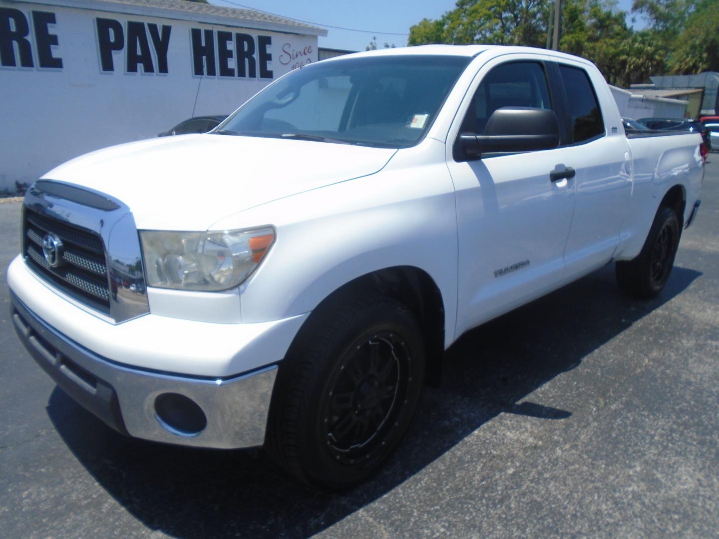 2008 Toyota Tundra Base Double Cab 4.0L 2WD (5TFRU54188X) with an 4.0L V6 DOHC 24V engine, 5-Speed Automatic transmission, located at 6112 N Florida Avenue, Tampa, FL, 33604, (888) 521-5131, 27.954929, -82.459534 - Photo#3