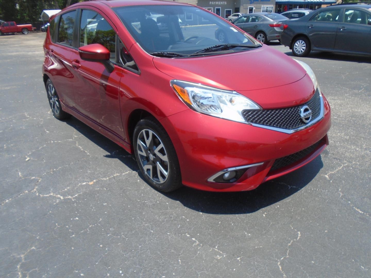 2015 Nissan Versa Note S 5MT (3N1CE2CP6FL) with an 1.6L L4 DOHC 16V engine, 5-Speed Manual transmission, located at 6112 N Florida Avenue, Tampa, FL, 33604, (888) 521-5131, 27.954929, -82.459534 - Photo#2