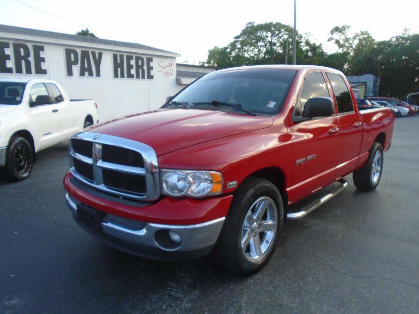 2005 Dodge Ram 1500 Laramie Quad Cab Long Bed 2WD (1D7HA18D05S) with an 5.7L V8 OHV 16V engine, 5-Speed Automatic Overdrive transmission, located at 6112 N Florida Avenue, Tampa, FL, 33604, (888) 521-5131, 27.954929, -82.459534 - Photo#3