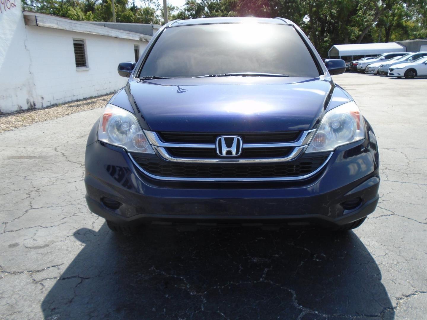 2011 Honda CR-V EX-L 2WD 5-Speed AT (5J6RE3H79BL) with an 2.4L L4 DOHC 16V engine, 5-Speed Automatic transmission, located at 6112 N Florida Avenue, Tampa, FL, 33604, (888) 521-5131, 27.954929, -82.459534 - Photo#1