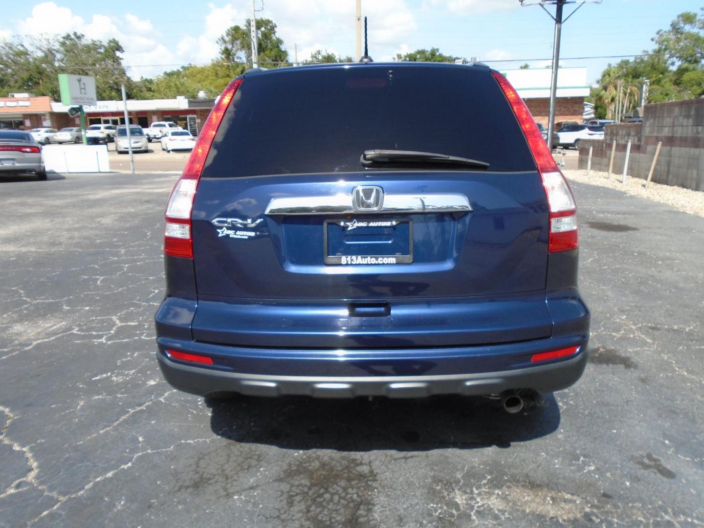 2011 Honda CR-V EX-L 2WD 5-Speed AT (5J6RE3H79BL) with an 2.4L L4 DOHC 16V engine, 5-Speed Automatic transmission, located at 6112 N Florida Avenue, Tampa, FL, 33604, (888) 521-5131, 27.954929, -82.459534 - Photo#4