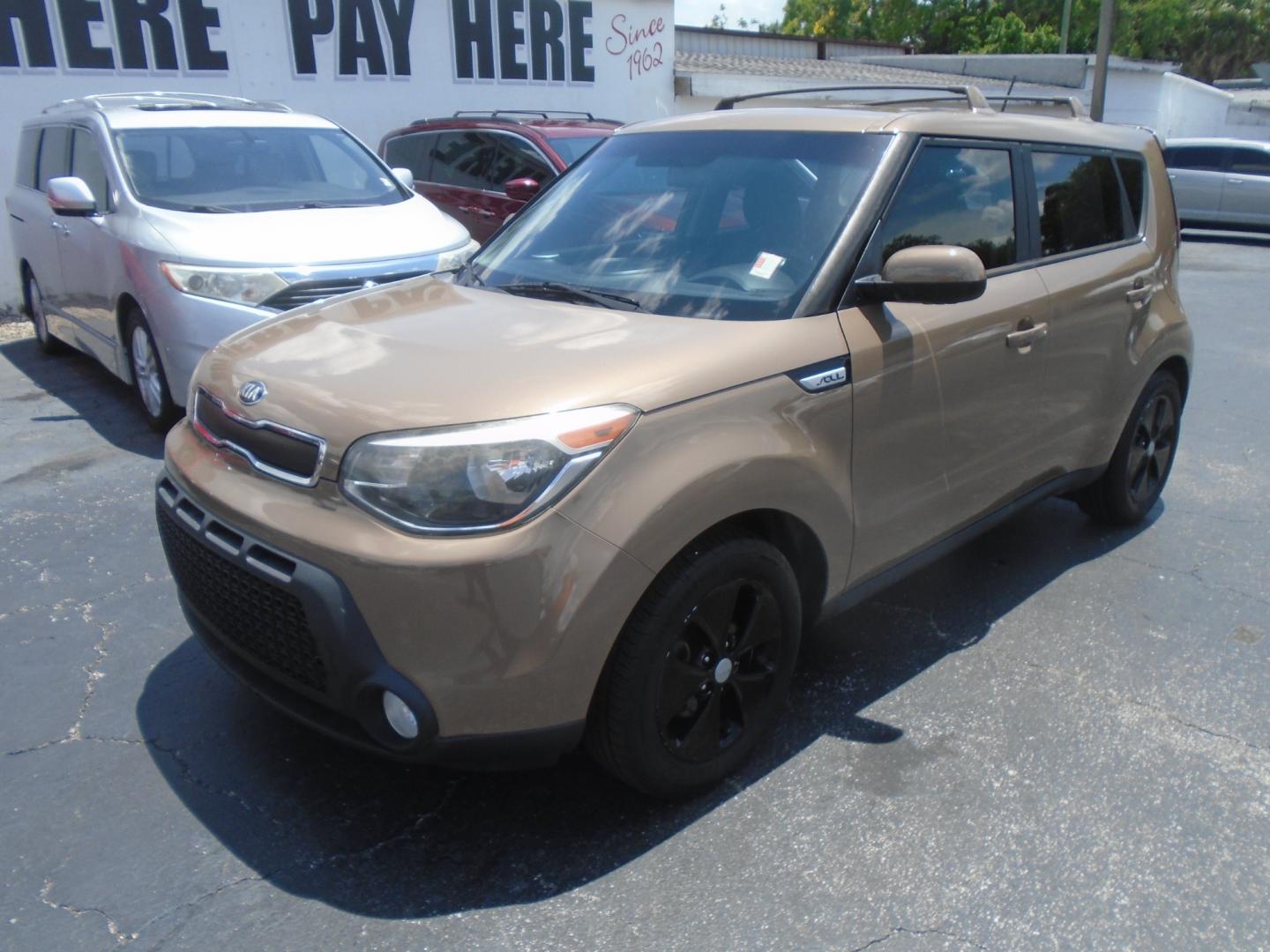 2016 Kia Soul Base 6A (KNDJN2A20G7) with an 1.6L L4 DOHC 16V engine, 6A transmission, located at 6112 N Florida Avenue, Tampa, FL, 33604, (888) 521-5131, 27.954929, -82.459534 - Photo#3