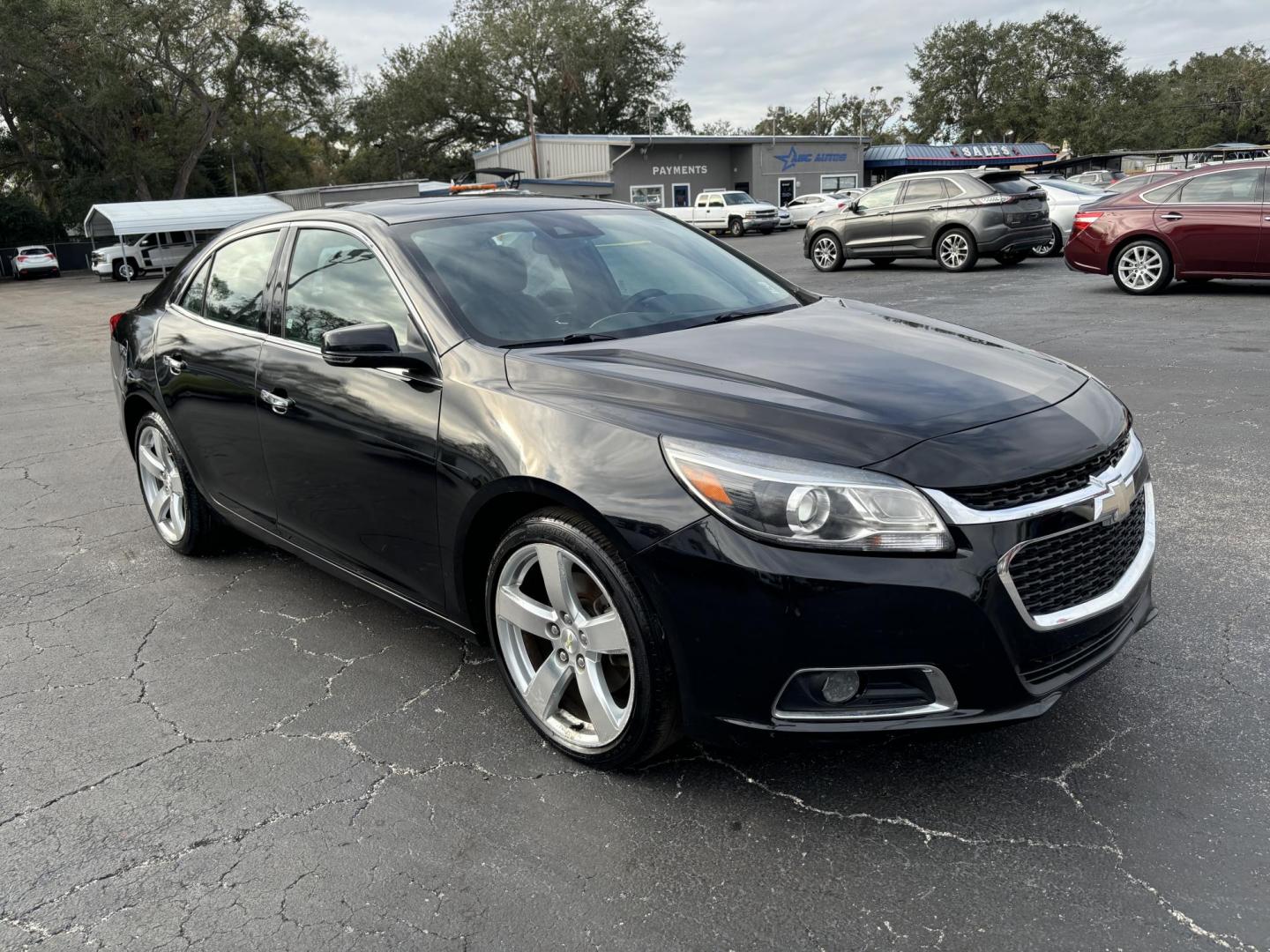 2014 Chevrolet Malibu 2LZ (1G11J5SX5EF) with an 2.0L L4 DOHC 16V engine, 6-Speed Automatic transmission, located at 6112 N Florida Avenue, Tampa, FL, 33604, (888) 521-5131, 27.954929, -82.459534 - Photo#3