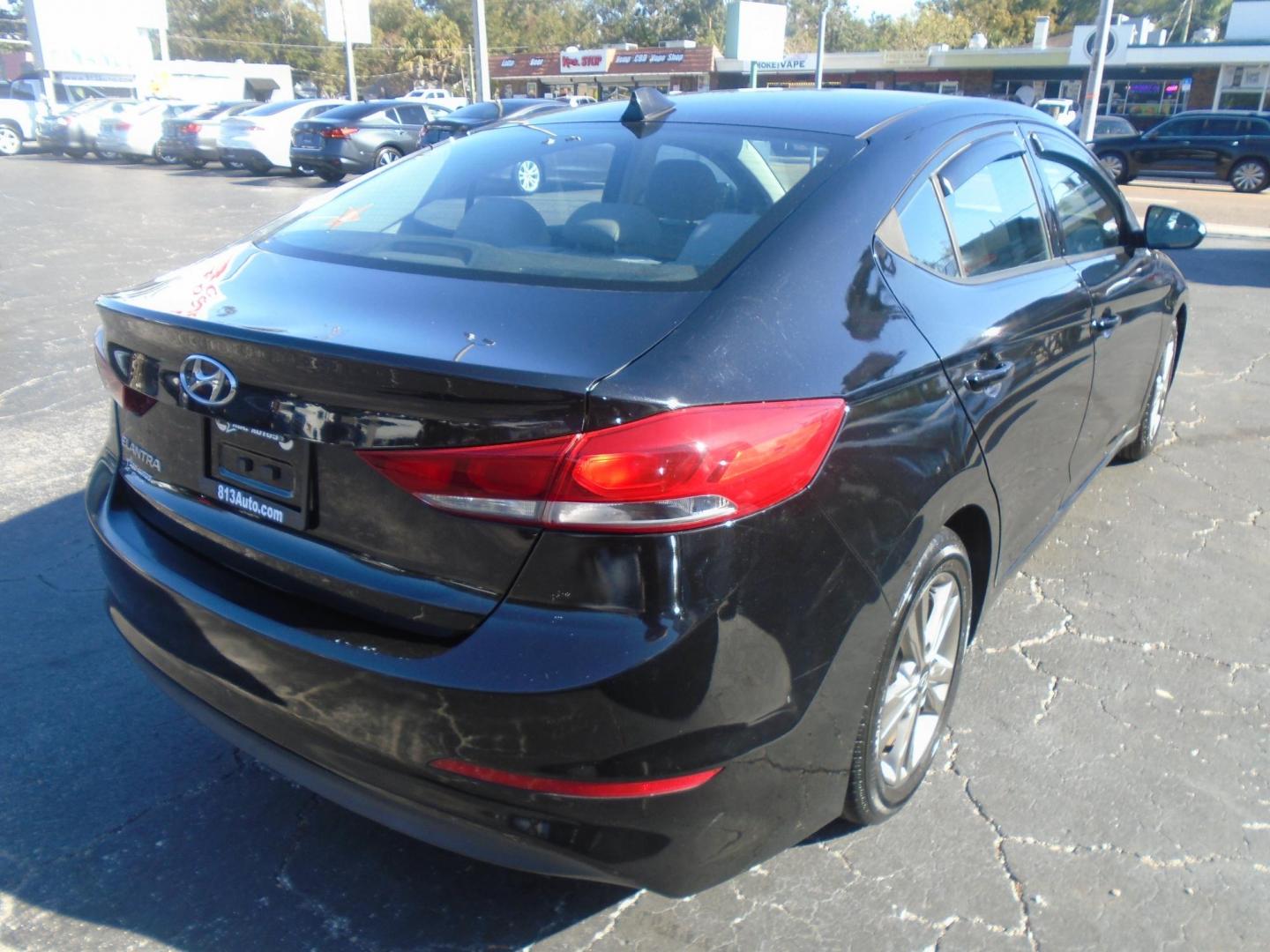 2018 Hyundai Elantra Limited (5NPD84LF6JH) with an 1.8L L4 DOHC 16V engine, 6A transmission, located at 6112 N Florida Avenue, Tampa, FL, 33604, (888) 521-5131, 27.954929, -82.459534 - Photo#3